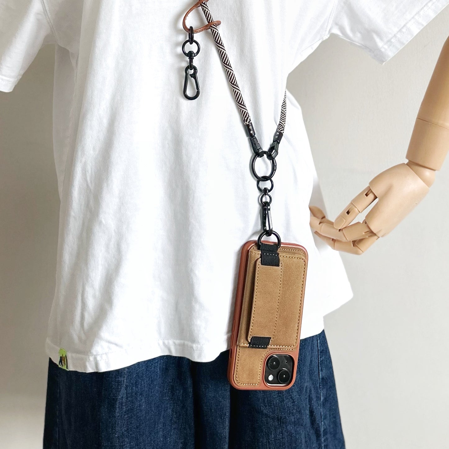 Luxury Leather iPhone Max Wallet Case – Magnetic Card Holder with Crossbody & Wrist Strap